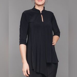 Sympli Black Keyhole Tunic Top